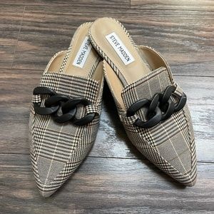 STEVE MADDEN FLEUR POINTED TOE MULE SZ 7